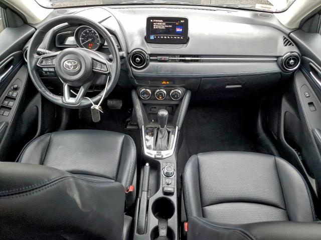 Toyota Yaris L Image 7