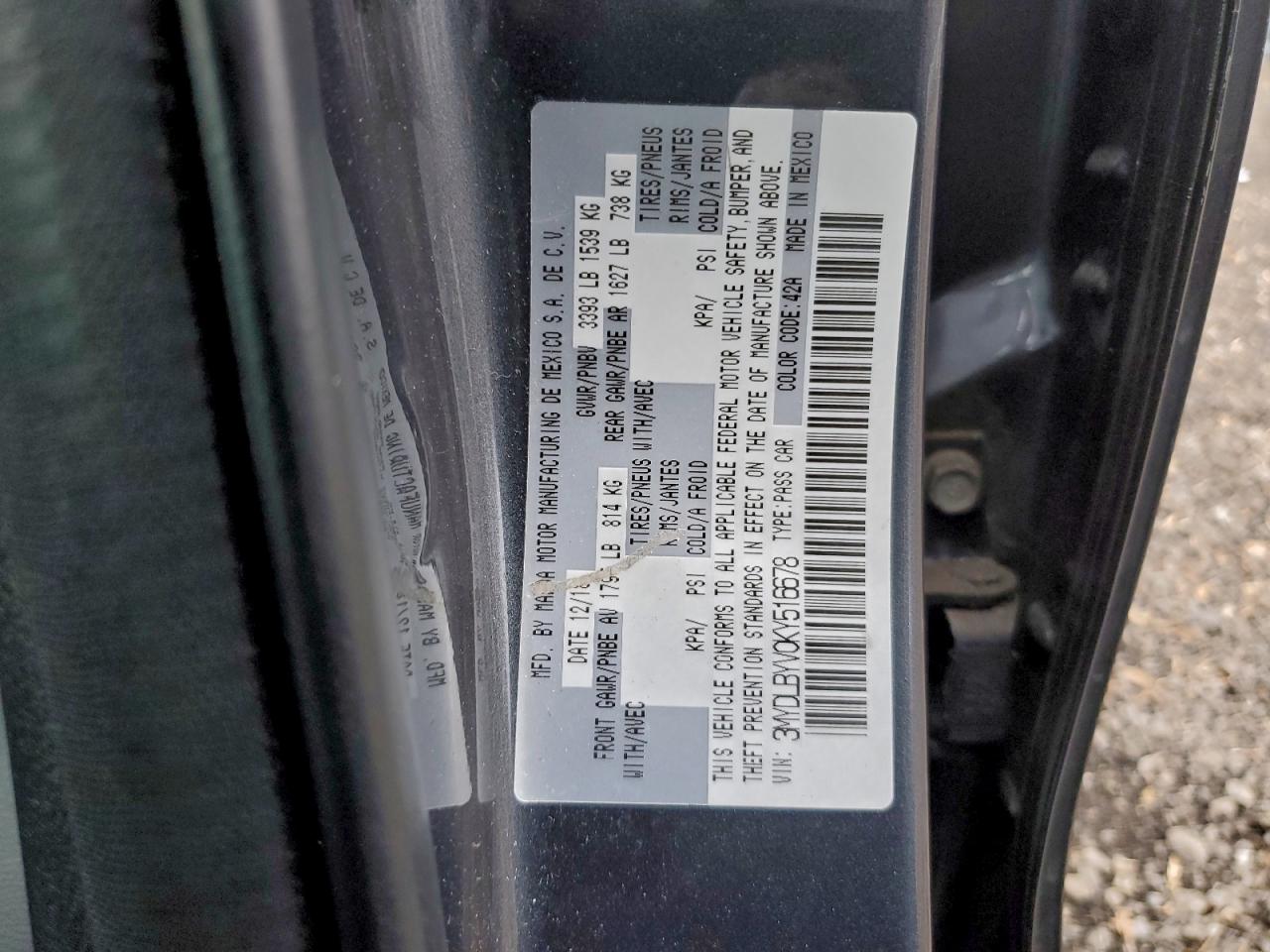 Toyota Yaris L Image 2