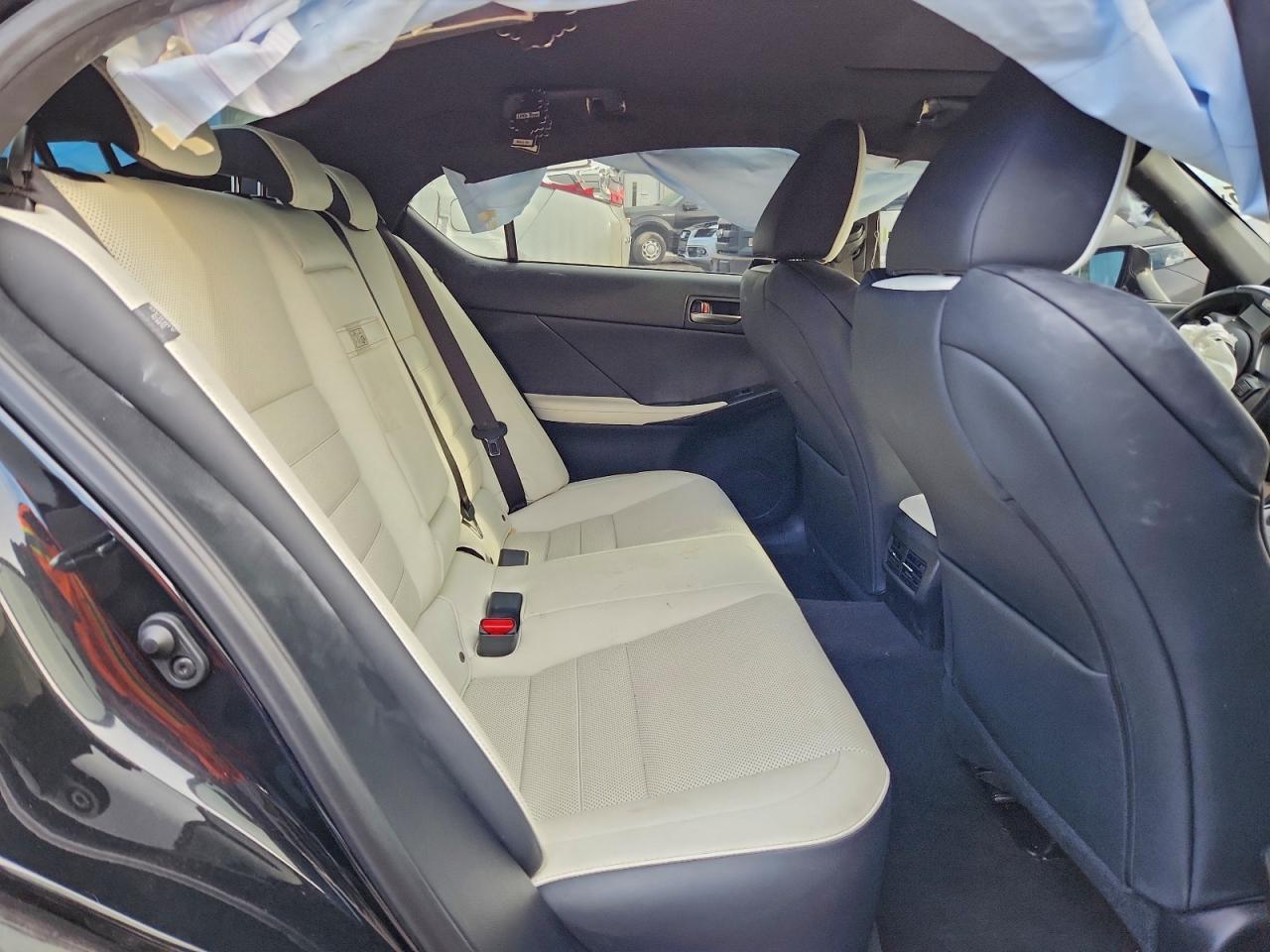 Lexus Is 350 F Sport Image 6