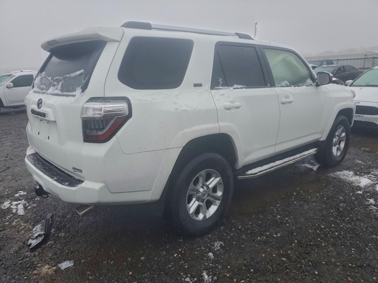 Toyota 4Runner Sr5/sr5 Premium Image 9