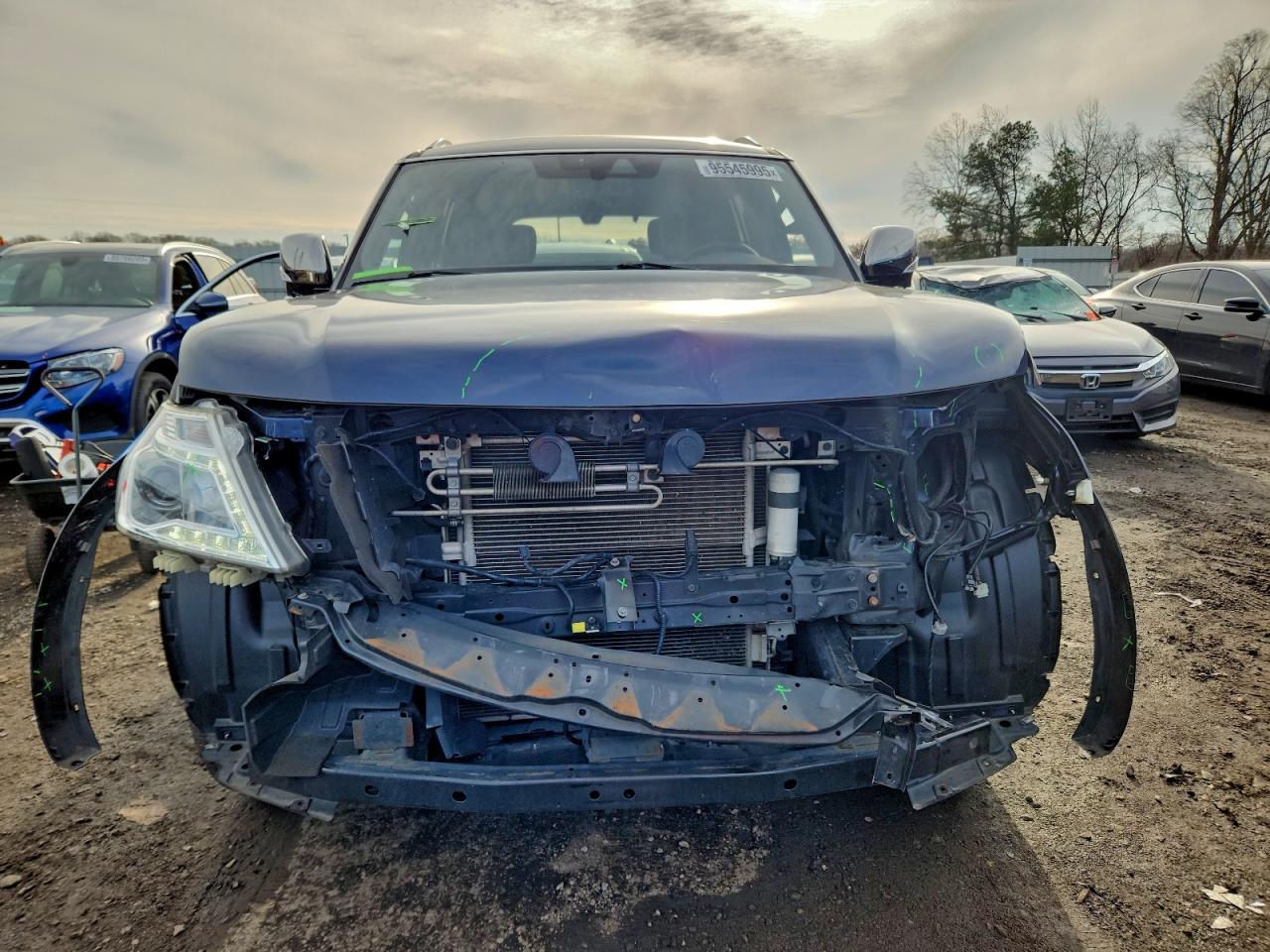 Nissan Armada Platinum Image 6