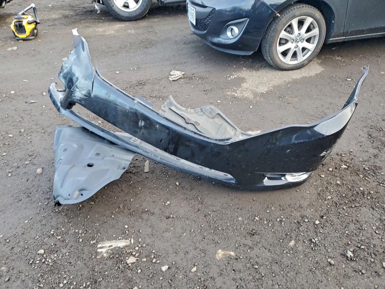 Toyota Avalon Base Image 12