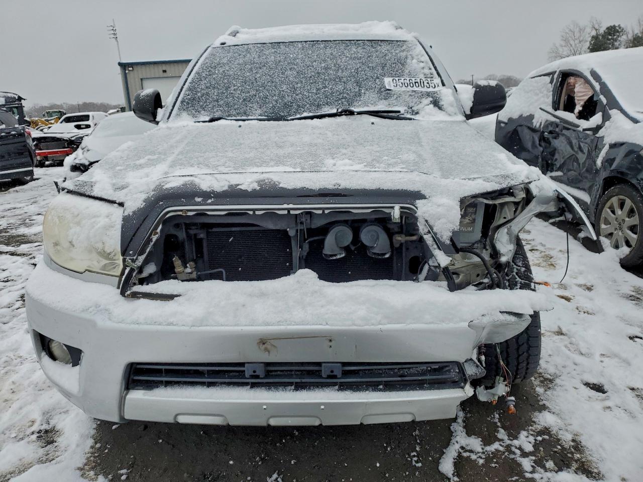 Toyota 4Runner Sr5 Image 13