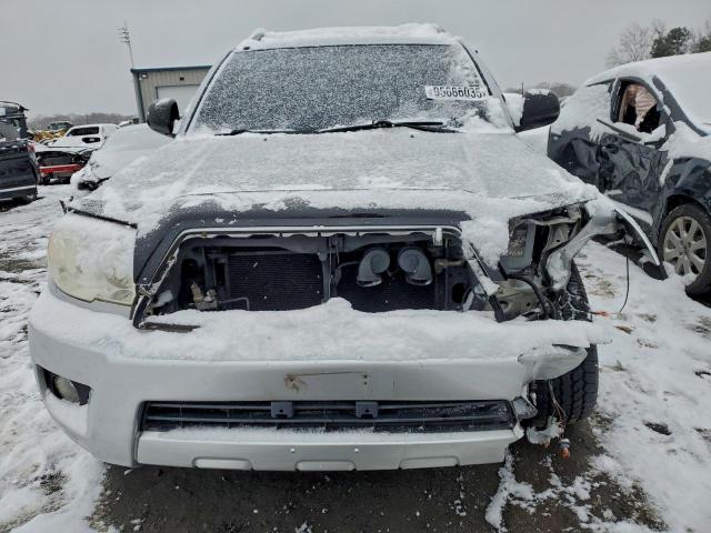 Toyota 4Runner Sr5 Image 13