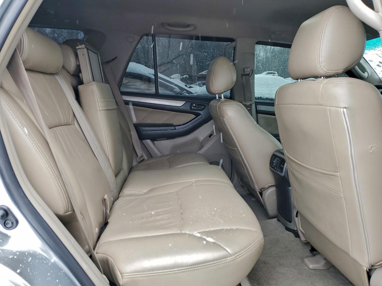 Toyota 4Runner Sr5 Image 4