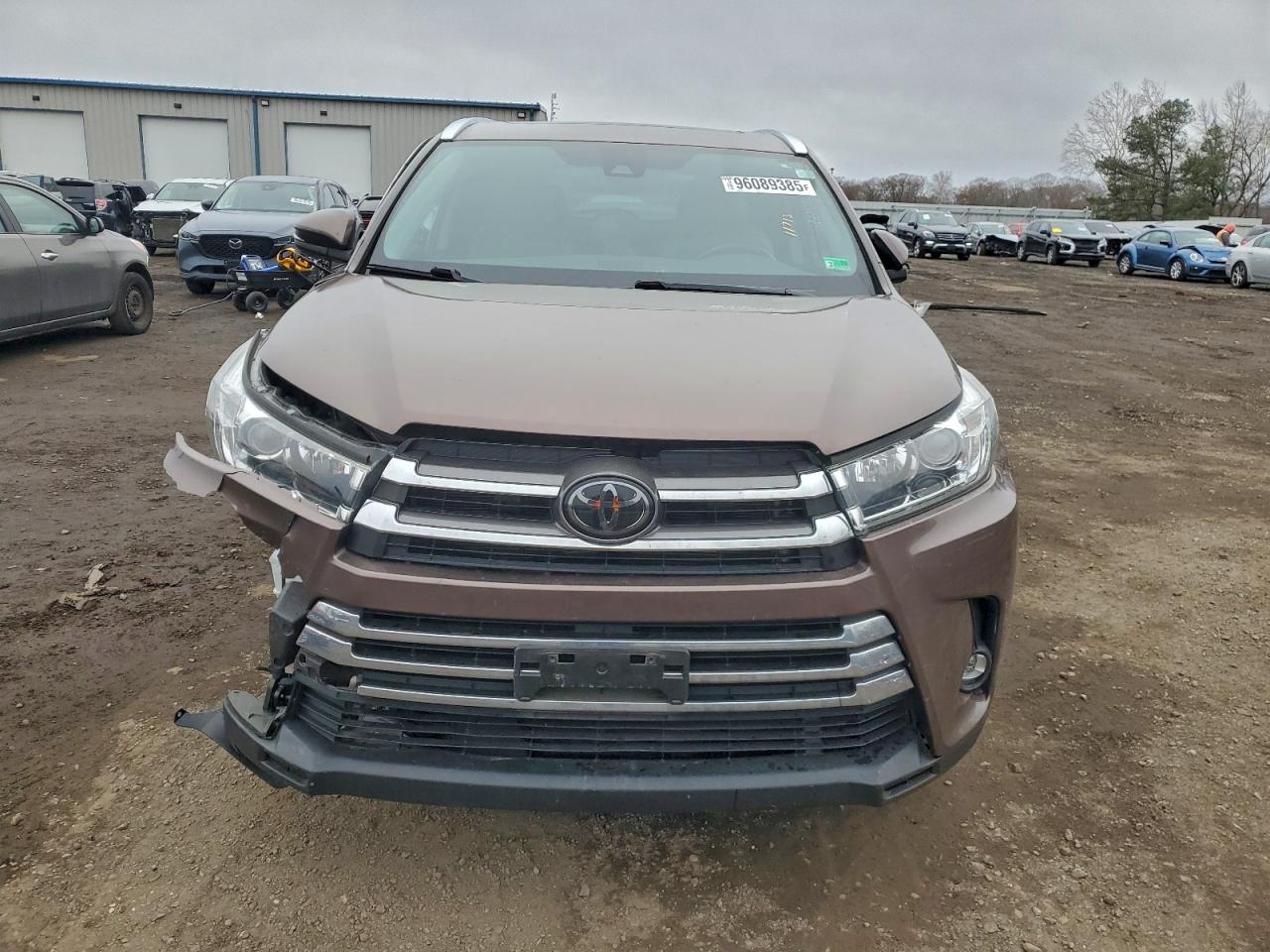 Toyota Highlander Limited Image 10