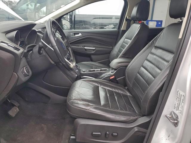 Ford Escape Titanium Image 10