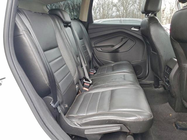 Ford Escape Titanium Image 11