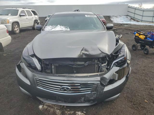 INFINITI G37 Image 10