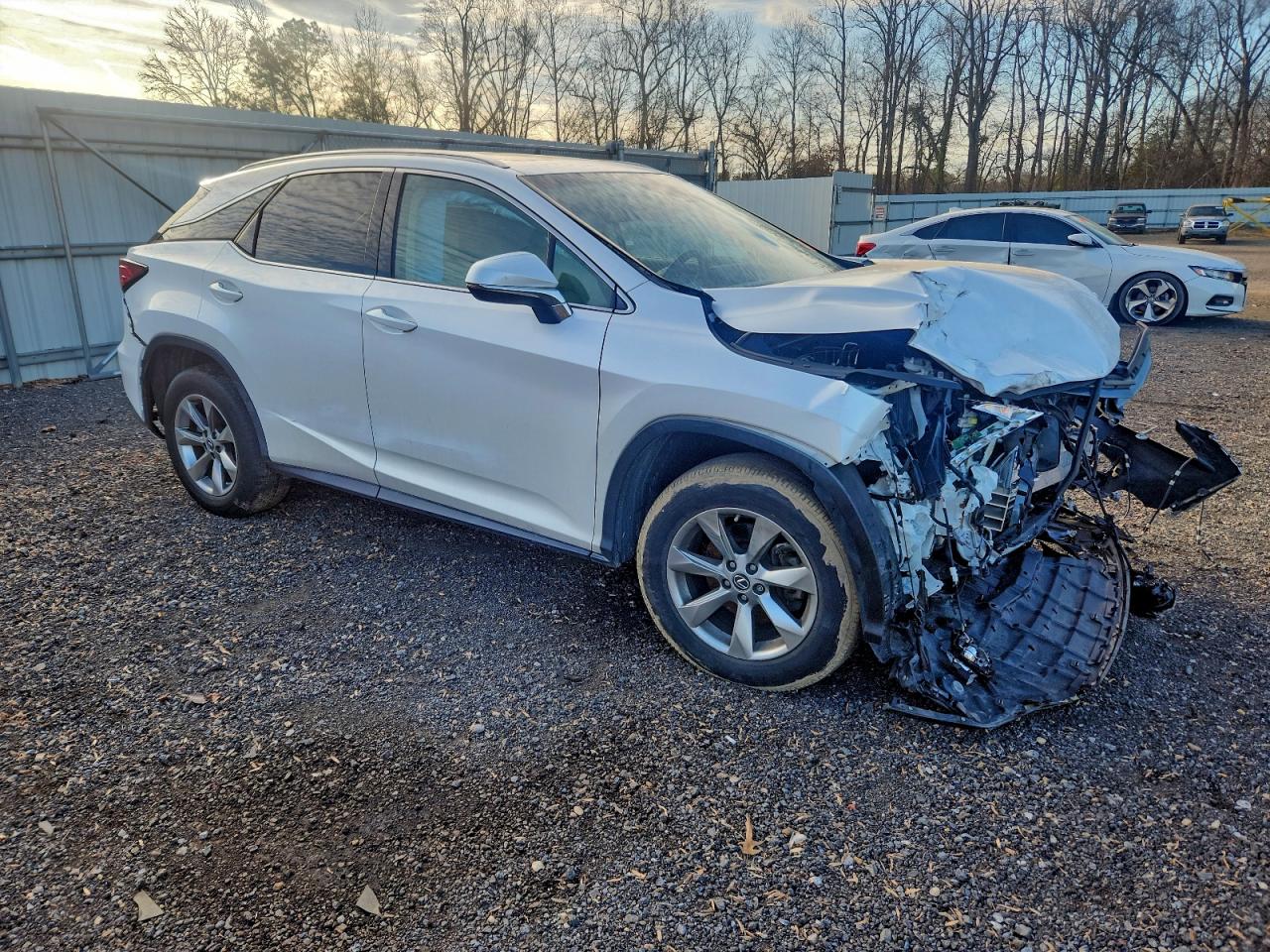 Lexus RX 350 Base Image 10