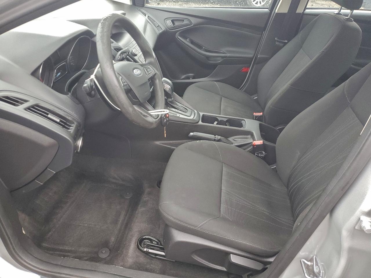 Ford Focus S Image 6