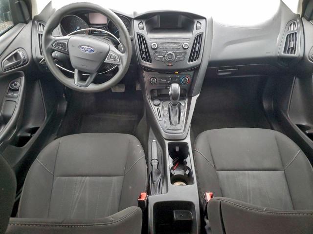 Ford Focus S Image 11