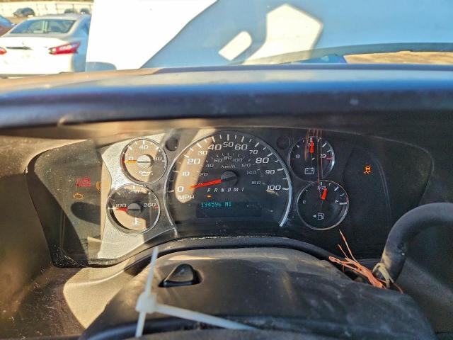 Chevrolet Express Image 8