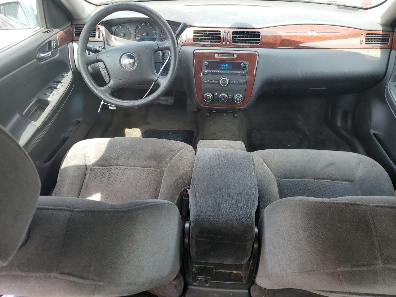 Chevrolet Impala Ls Image 2