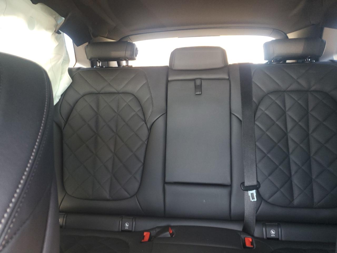 BMW X Series Xdrive50e Image 9