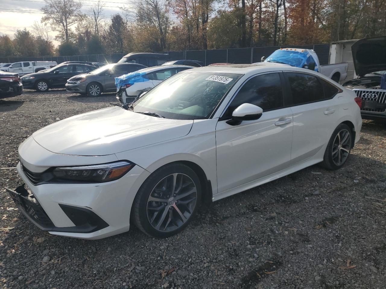 Honda Civic Touring Image 1