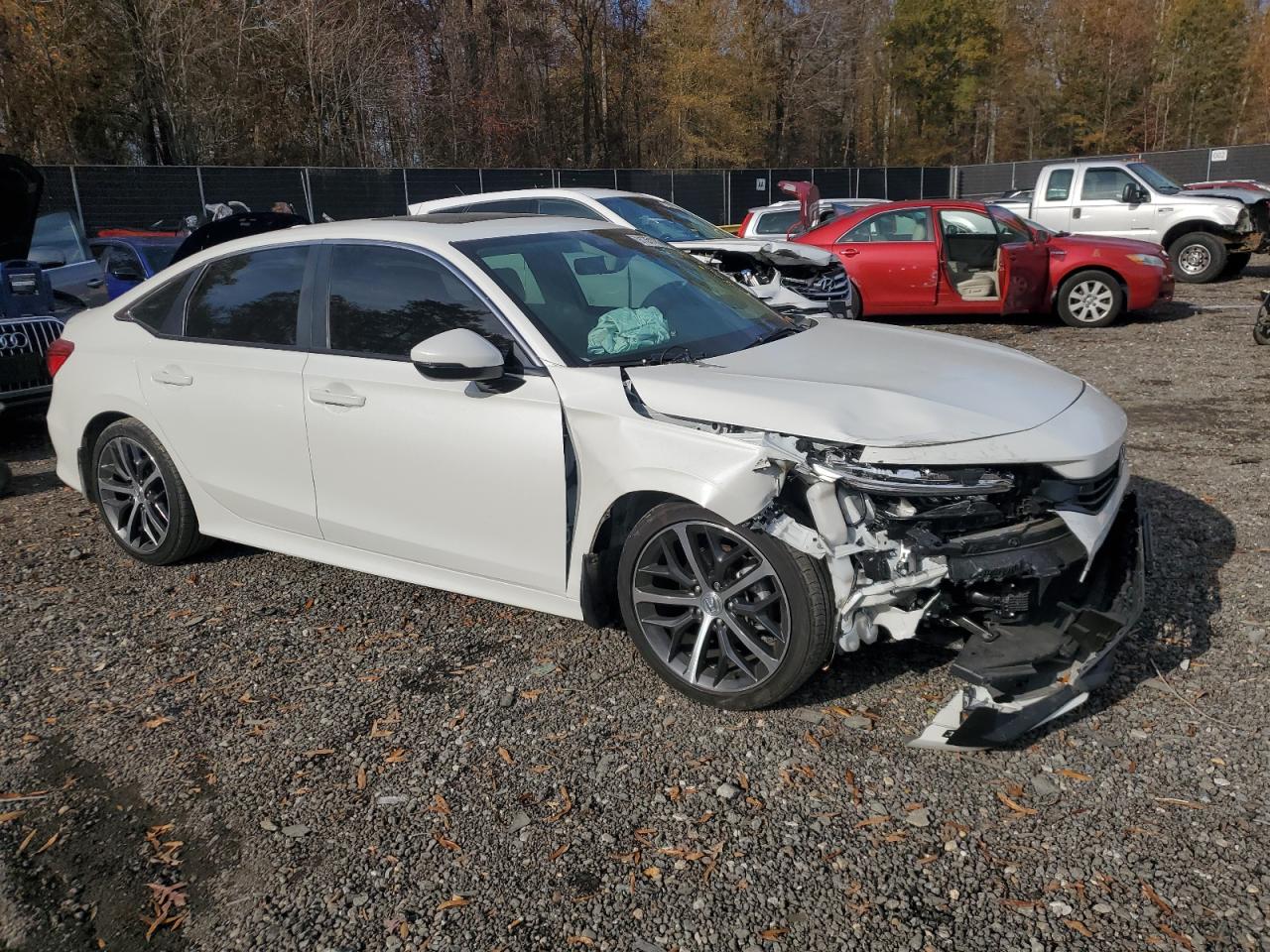 Honda Civic Touring Image 3