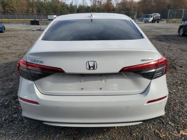 Honda Civic Touring Image 10