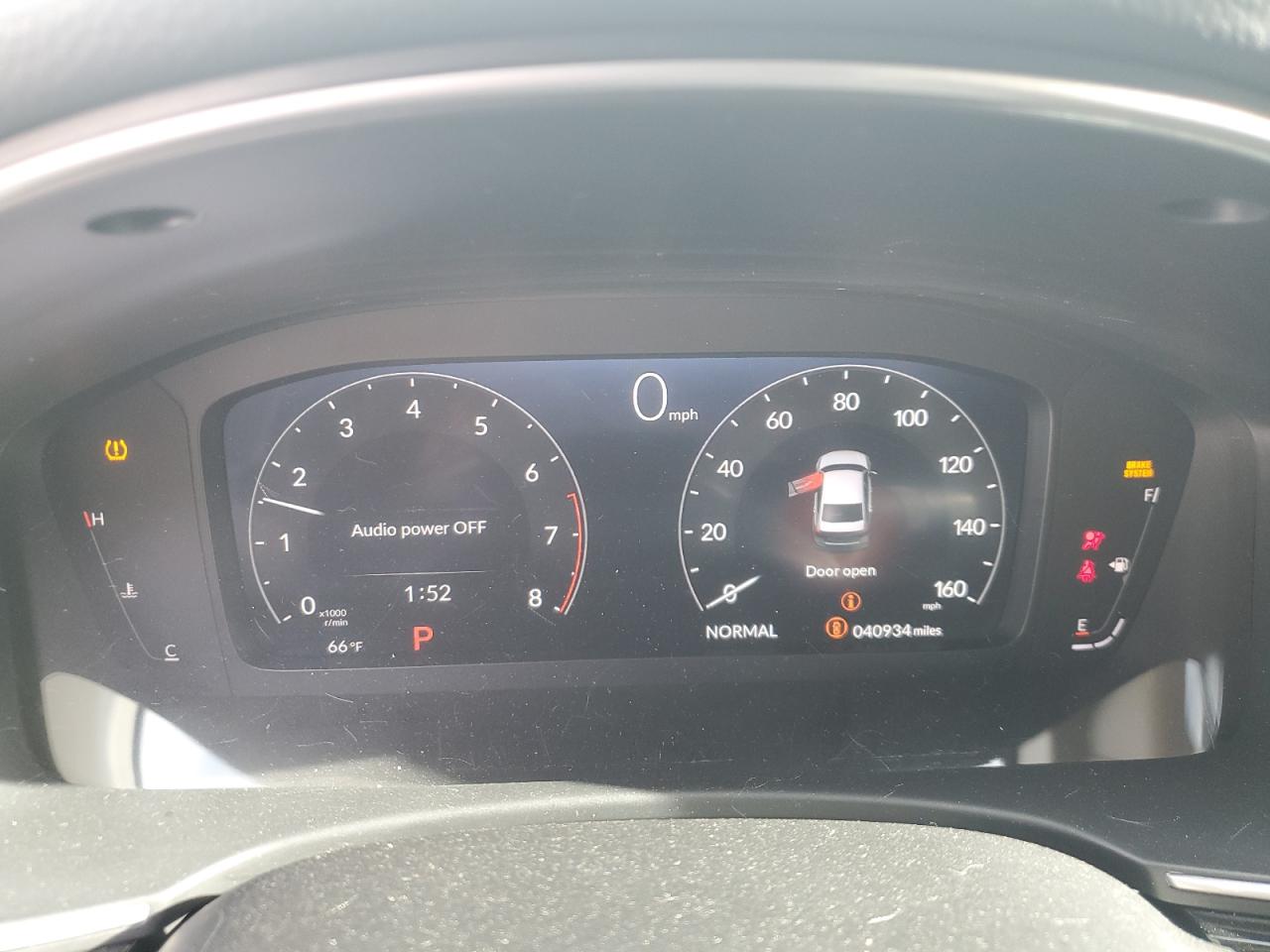 Honda Civic Touring Image 12