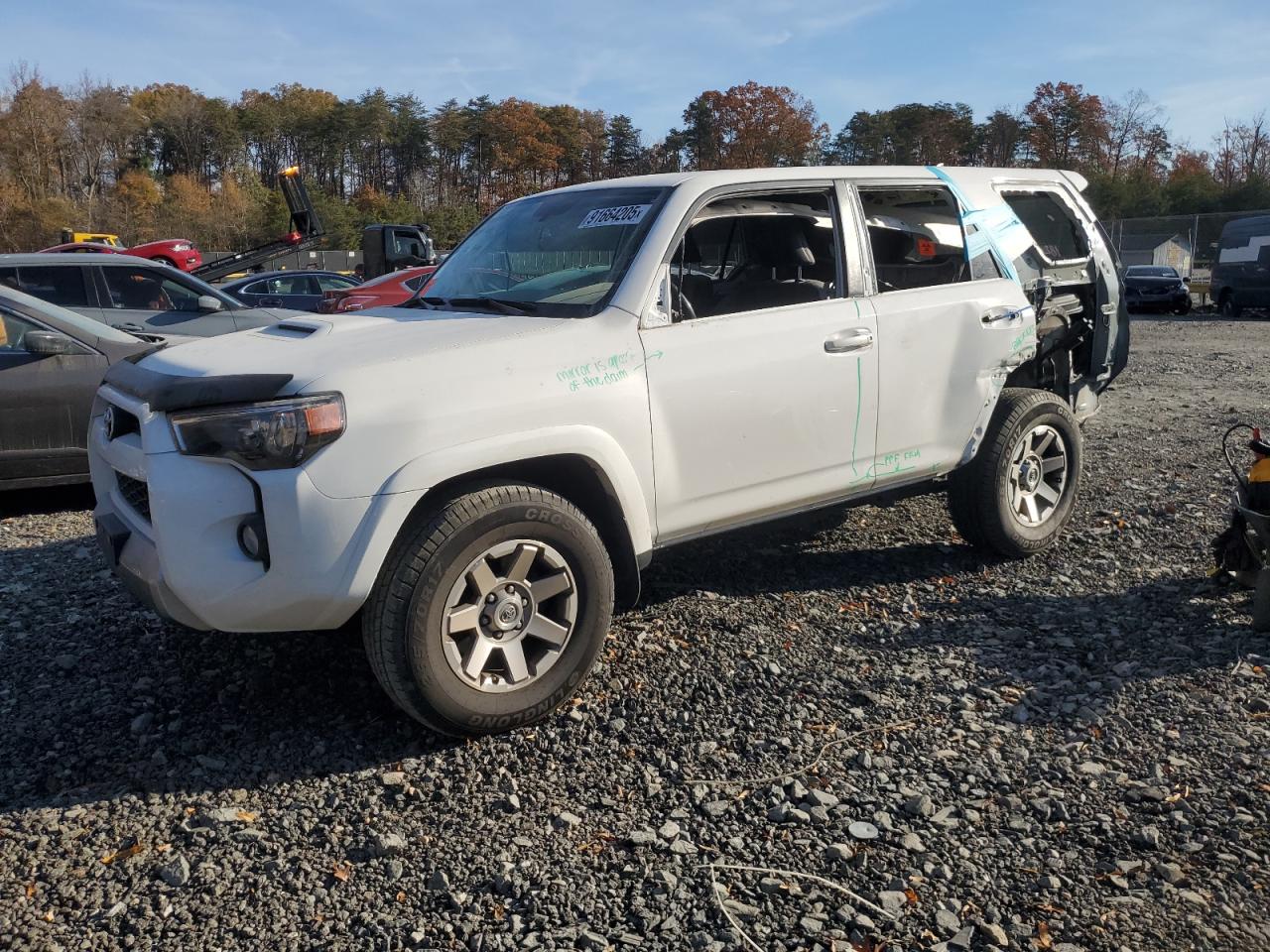 Toyota 4Runner Sr5/sr5 Premium Image 1