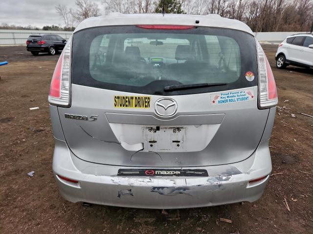 Mazda 5 Image 9