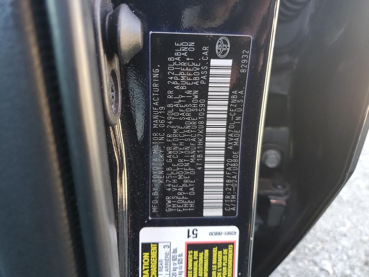 Toyota Camry L Image 10