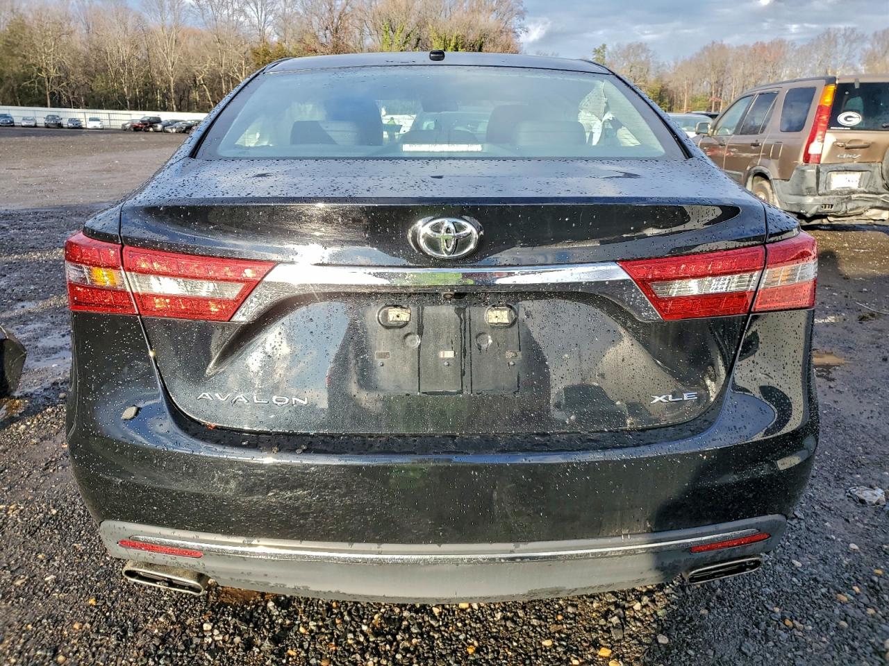 Toyota Avalon Xle Image 11
