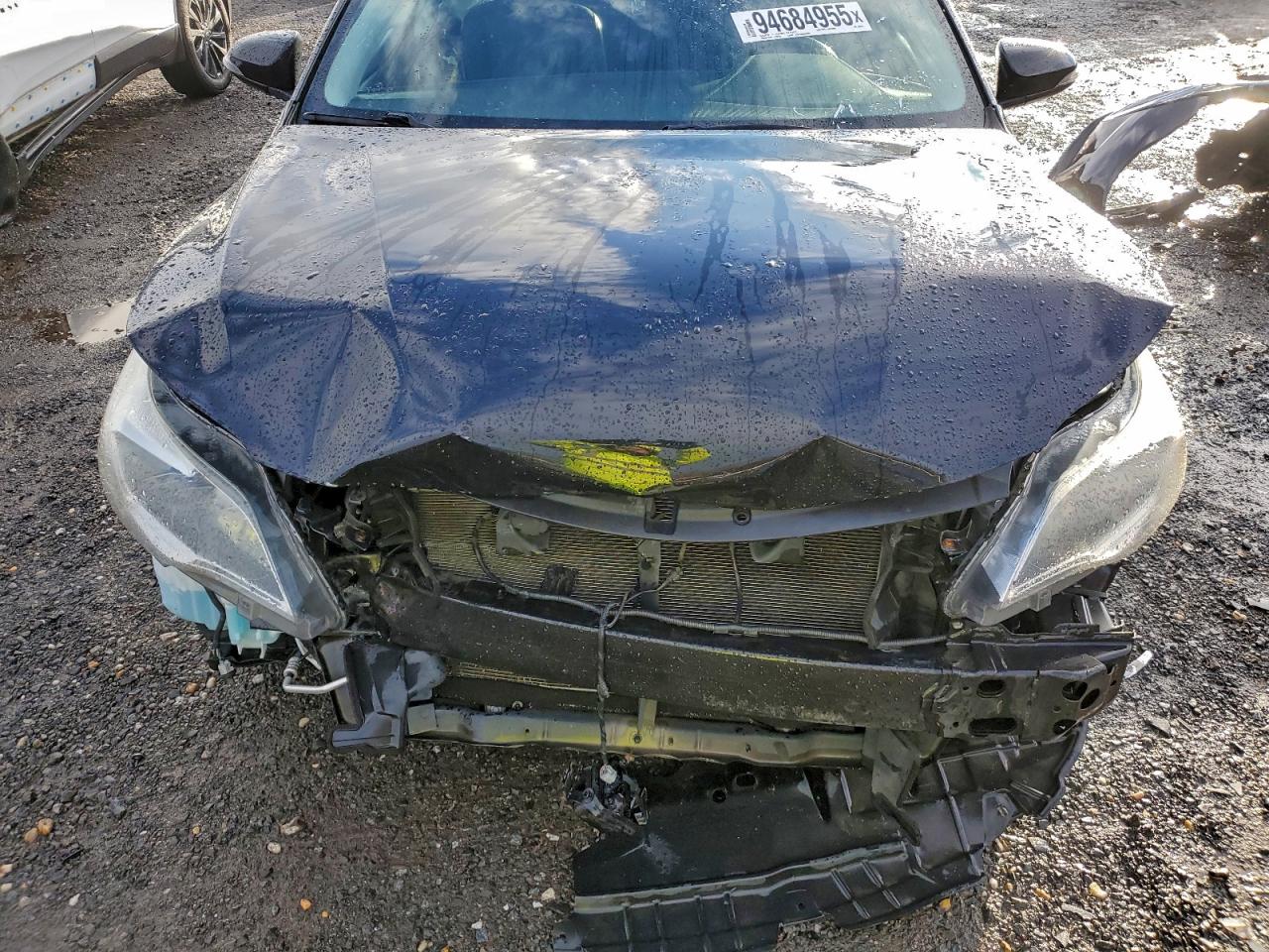 Toyota Avalon Xle Image 4