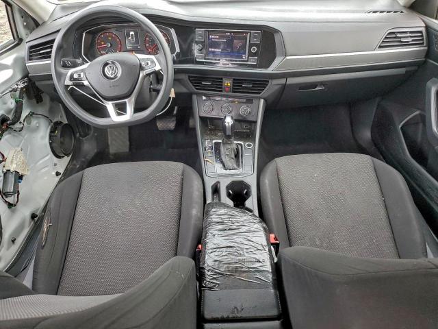 Volkswagen Jetta S Image 8