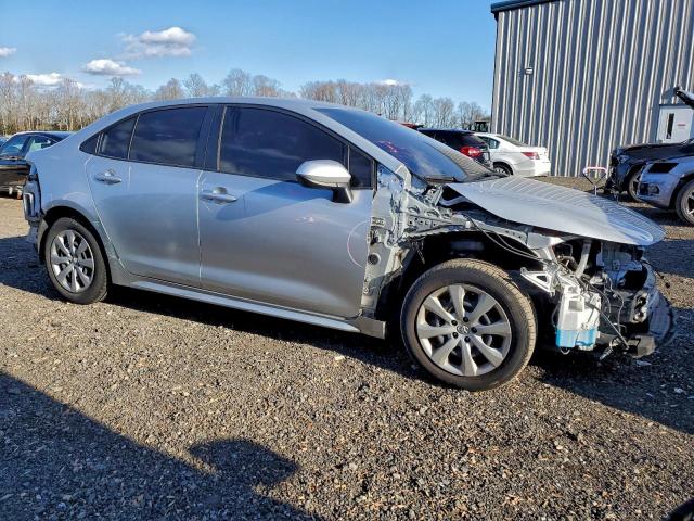 Toyota Corolla Le Image 3