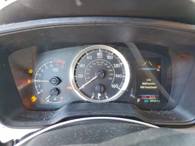 Toyota Corolla Le Image 11