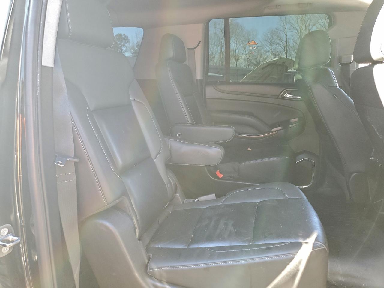 Chevrolet Suburban K1500 Lt Image 12