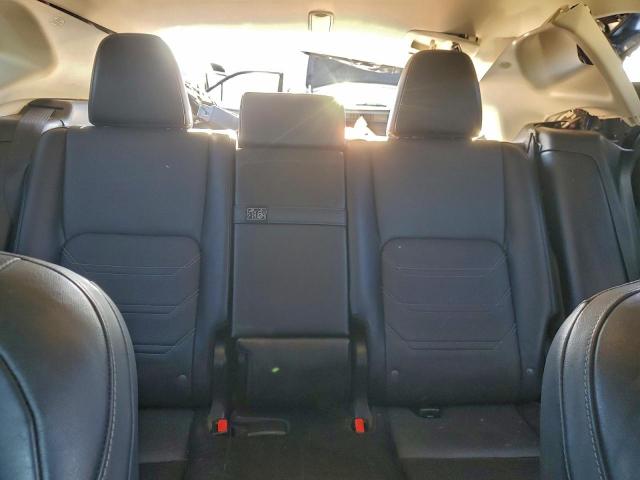 Lexus NX 200t Image 6