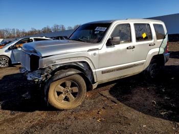  Salvage Jeep Liberty