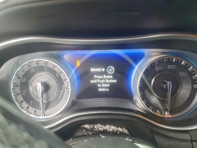 Chrysler 300 Touring Image 4