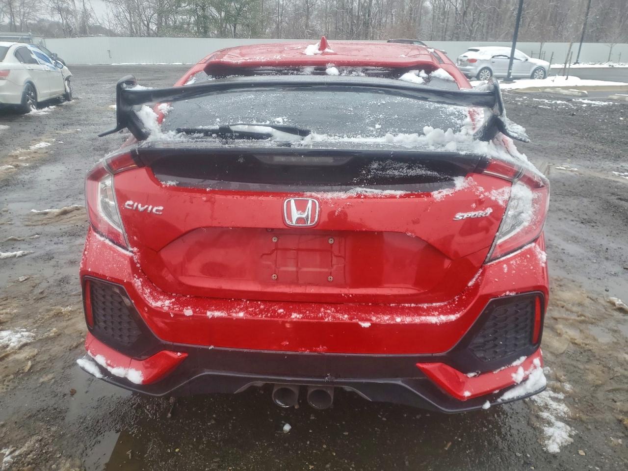 Honda Civic Sport Image 8