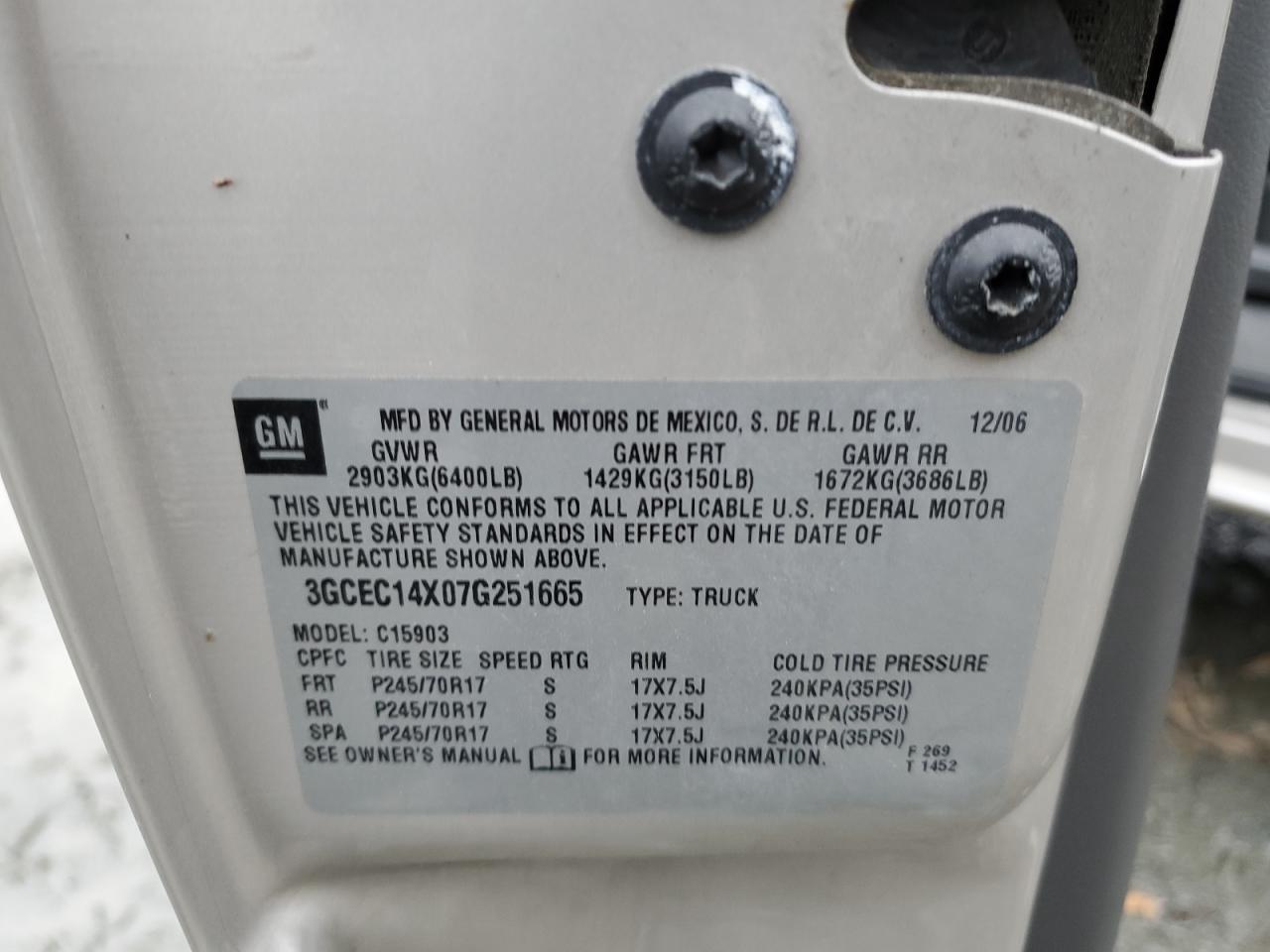 Chevrolet Silverado C1500 Classic Image 9