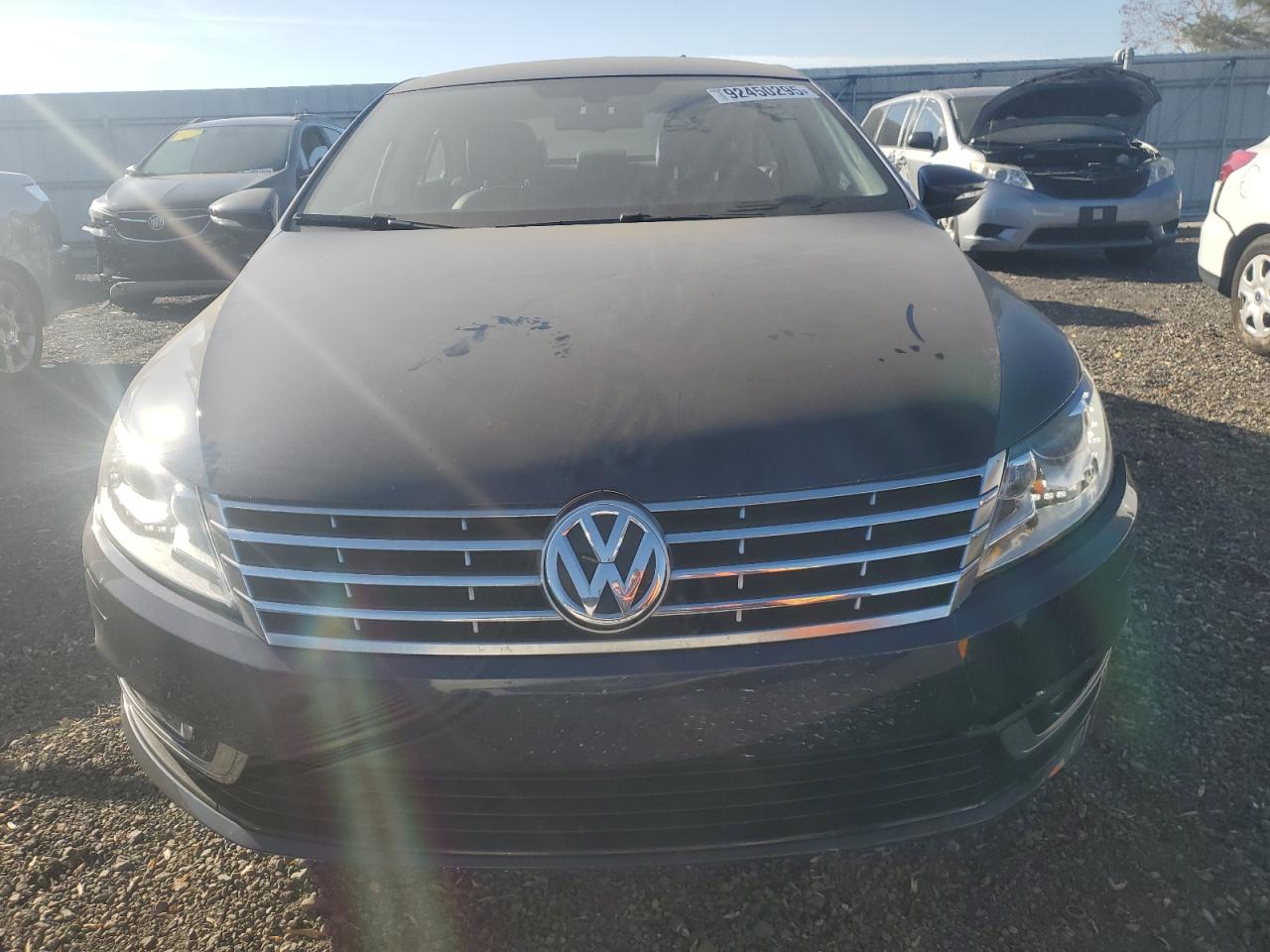 Volkswagen CC Sport Image 2