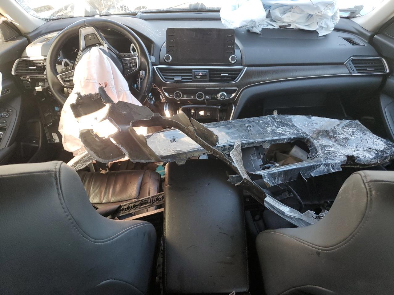 Honda Accord Touring Image 8