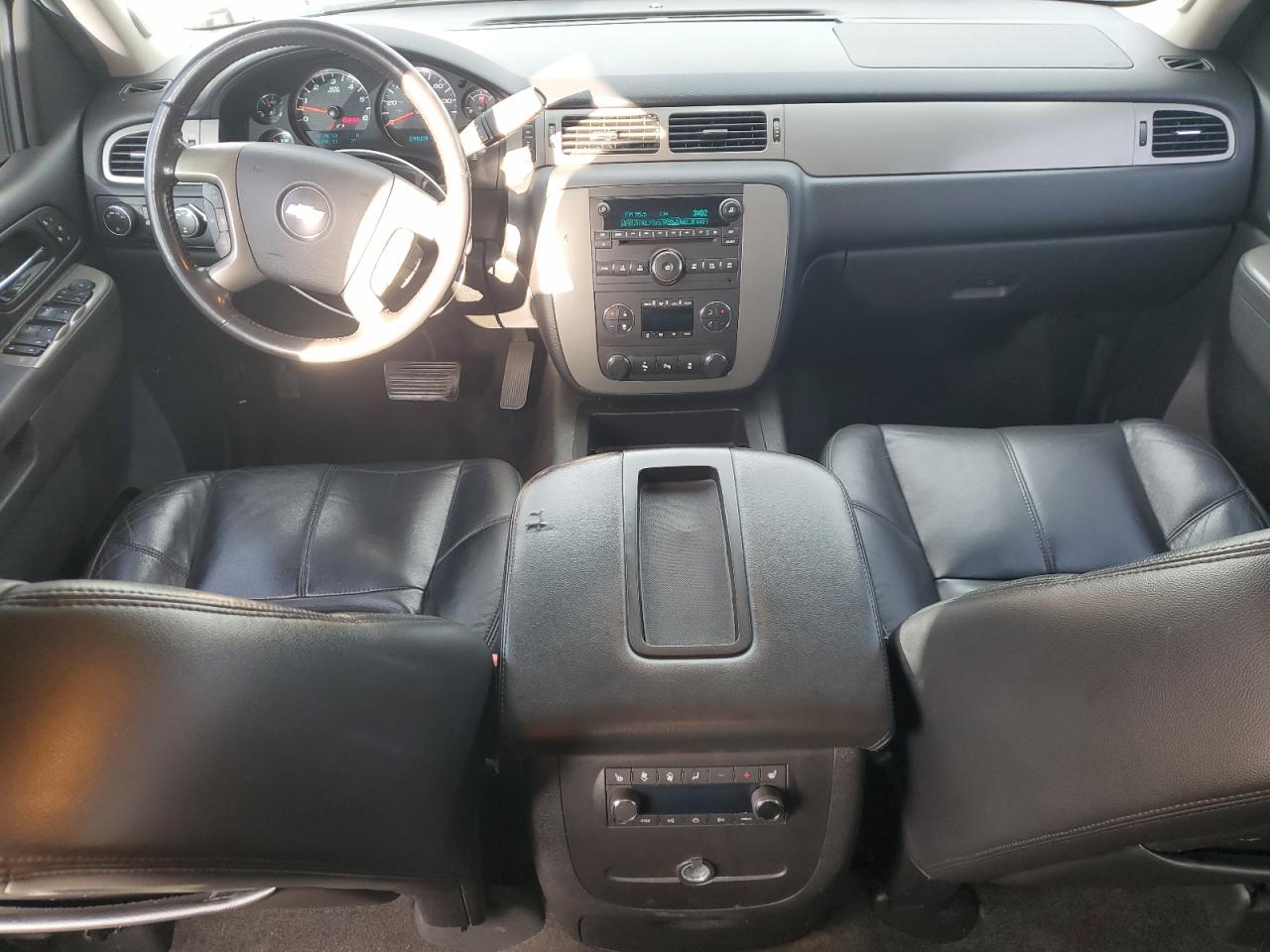 Chevrolet Tahoe K1500 Lt Image 13