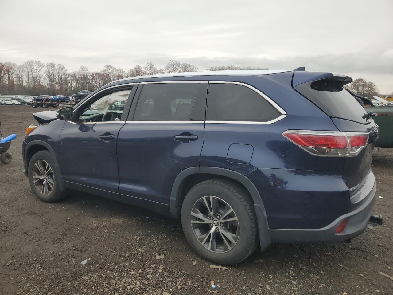 Toyota Highlander Xle Image 9