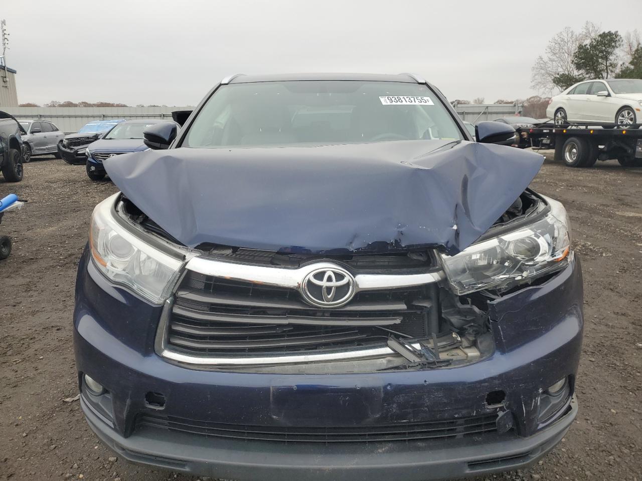 Toyota Highlander Xle Image 8