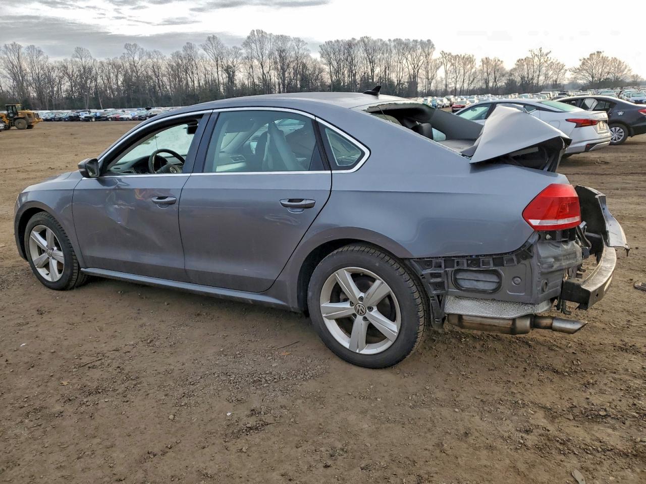 Volkswagen Passat Se Image 2