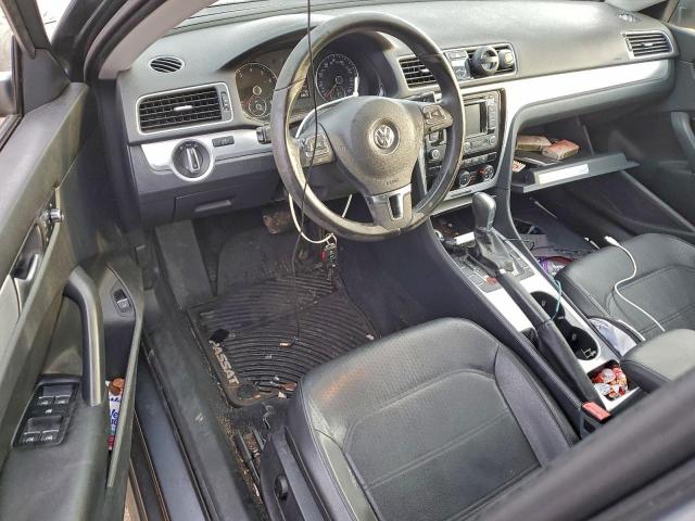 Volkswagen Passat Se Image 4