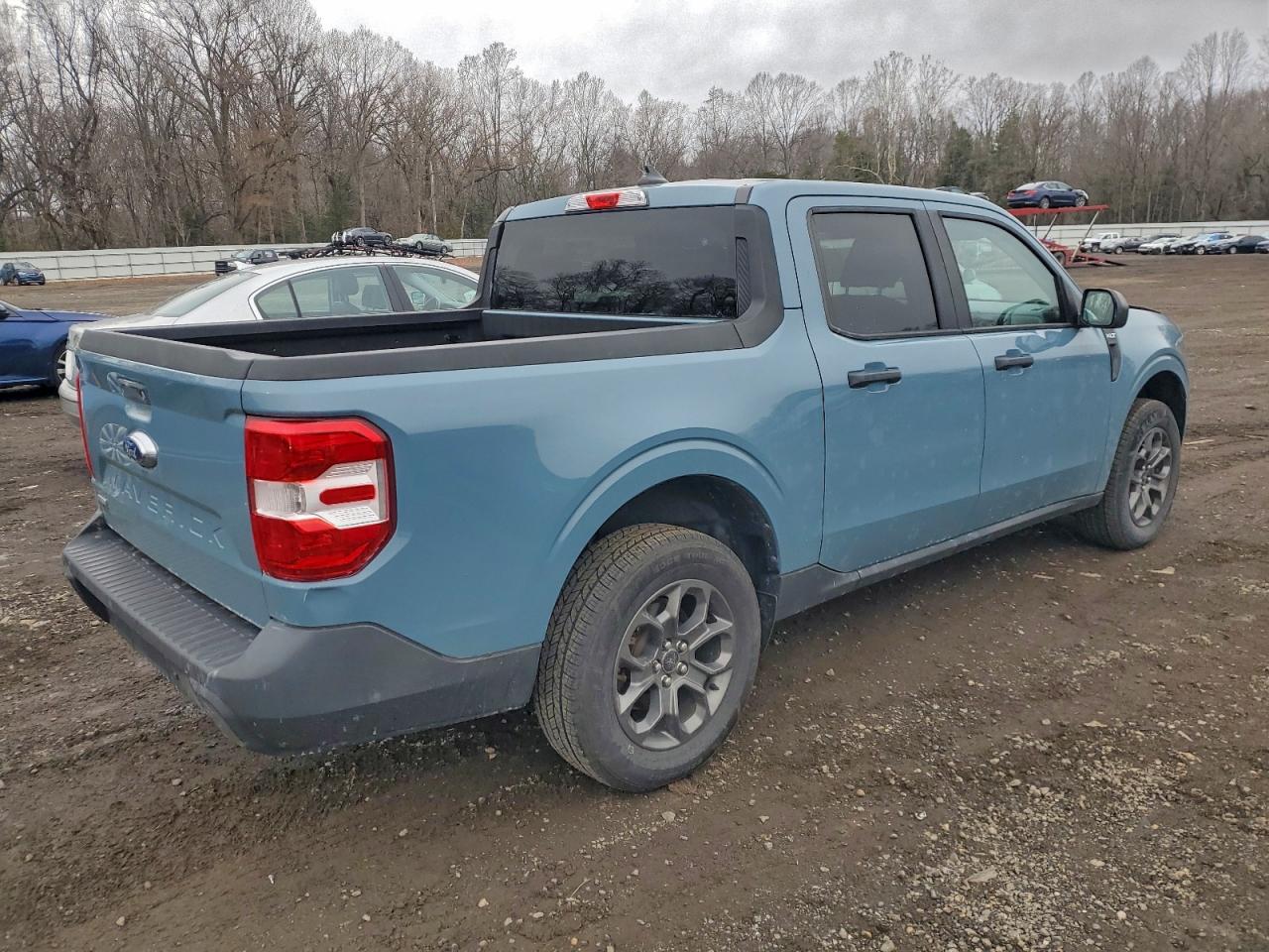 Ford Maverick Xl Image 2