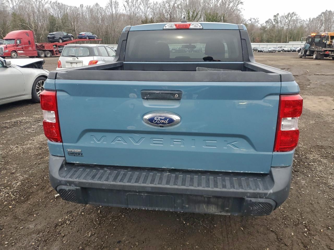 Ford Maverick Xl Image 6