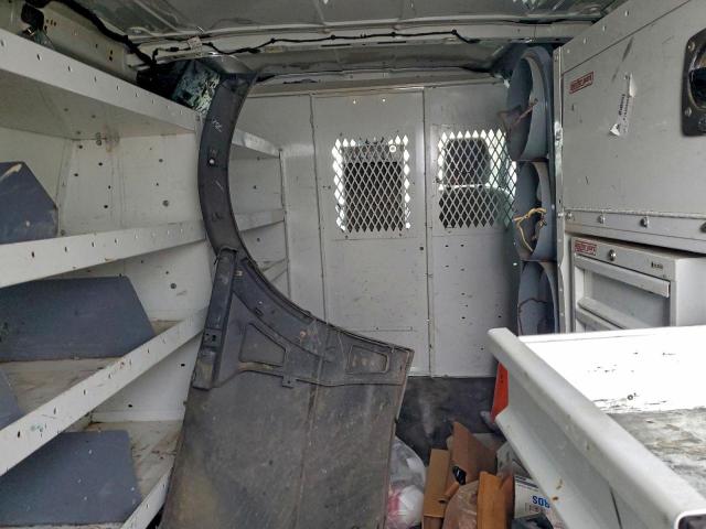 Ford Transit T-250 Image 5