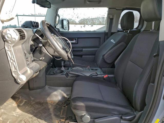 Toyota FJ Cruiser Image 3