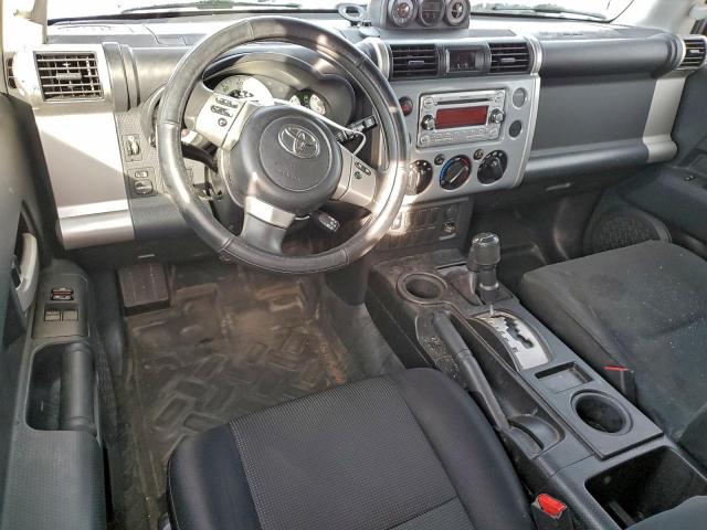 Toyota FJ Cruiser Image 4