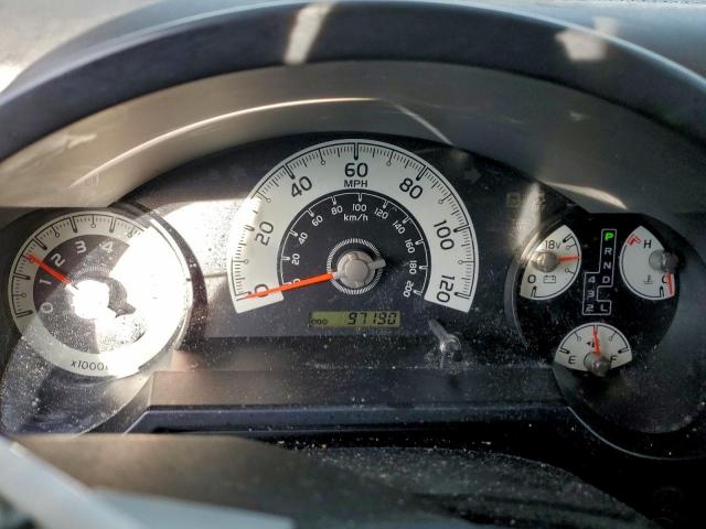 Toyota FJ Cruiser Image 8